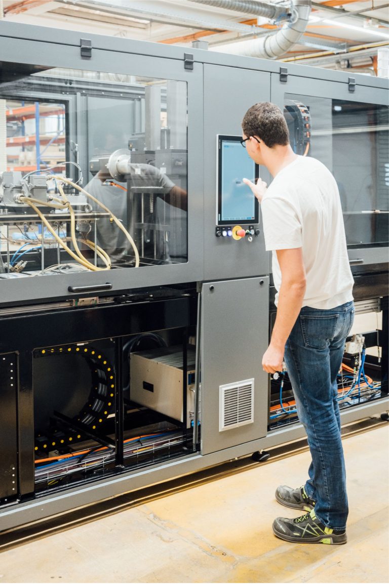 O pullCUBE oferece uma segurança única graças ao seu sistema fechado, bem como uma operação simples através de um painel de controlo tátil.